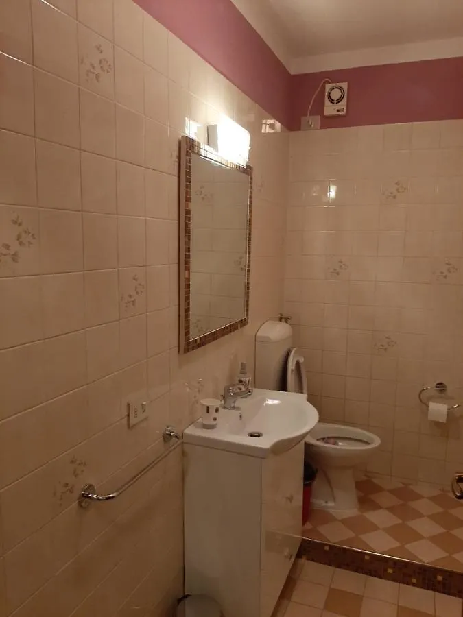Il Melograno Villa Pontremoli 0*,  Italy